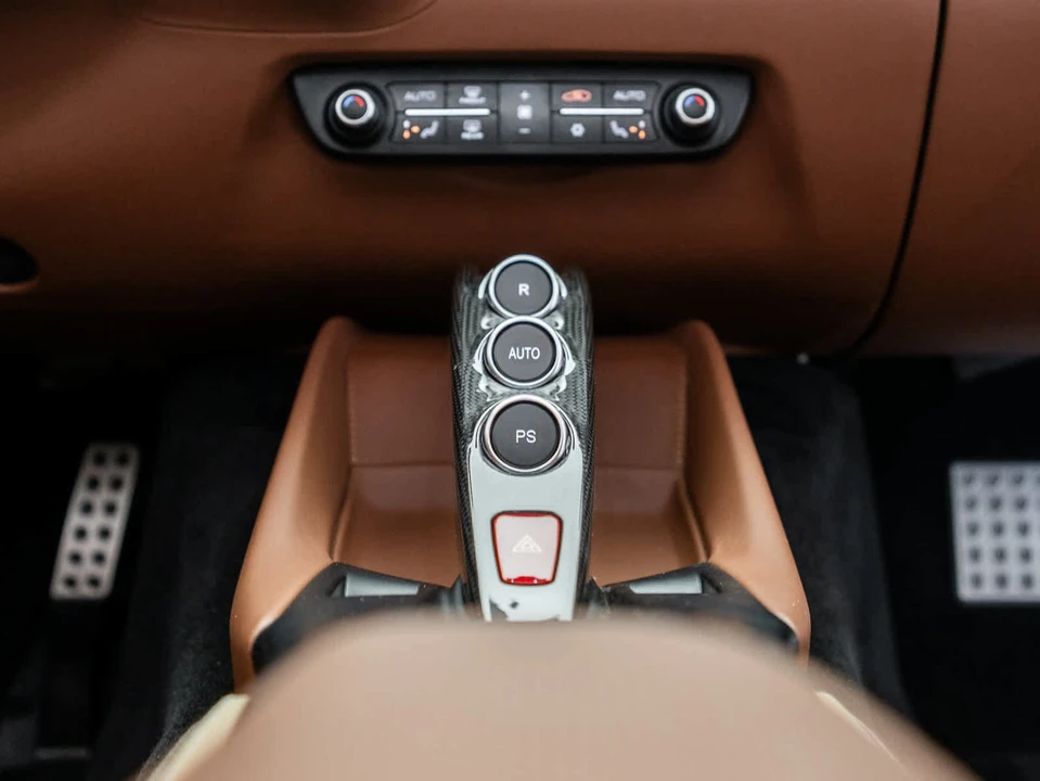 2022 Ferrari 812 GTS - Image 23 of 31