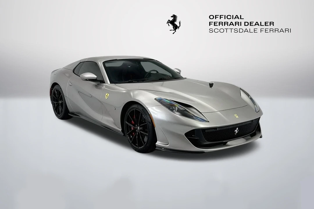 2022 Ferrari 812 GTS - Image 11 of 31