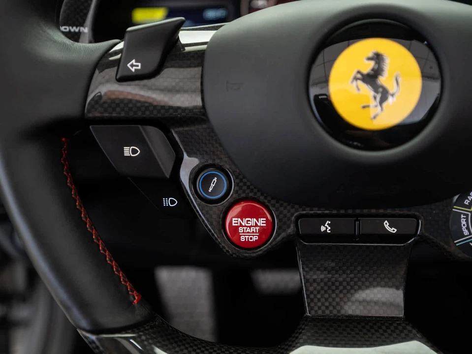 2022 Ferrari 812 GTS - Image 23 of 31
