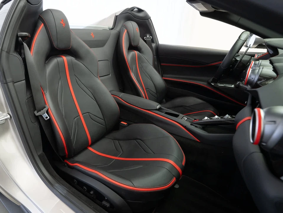 2022 Ferrari 812 GTS - Image 14 of 31