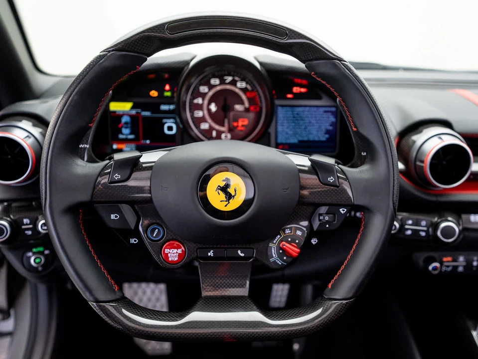 2022 Ferrari 812 GTS - Image 19 of 31