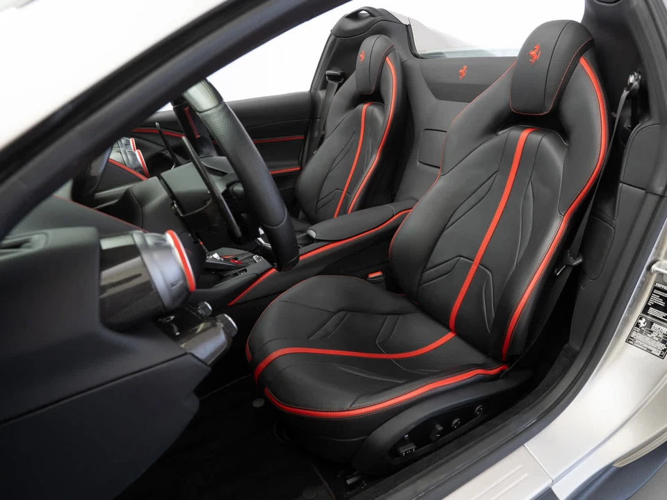 2022 Ferrari 812 GTS - Image 15 of 31