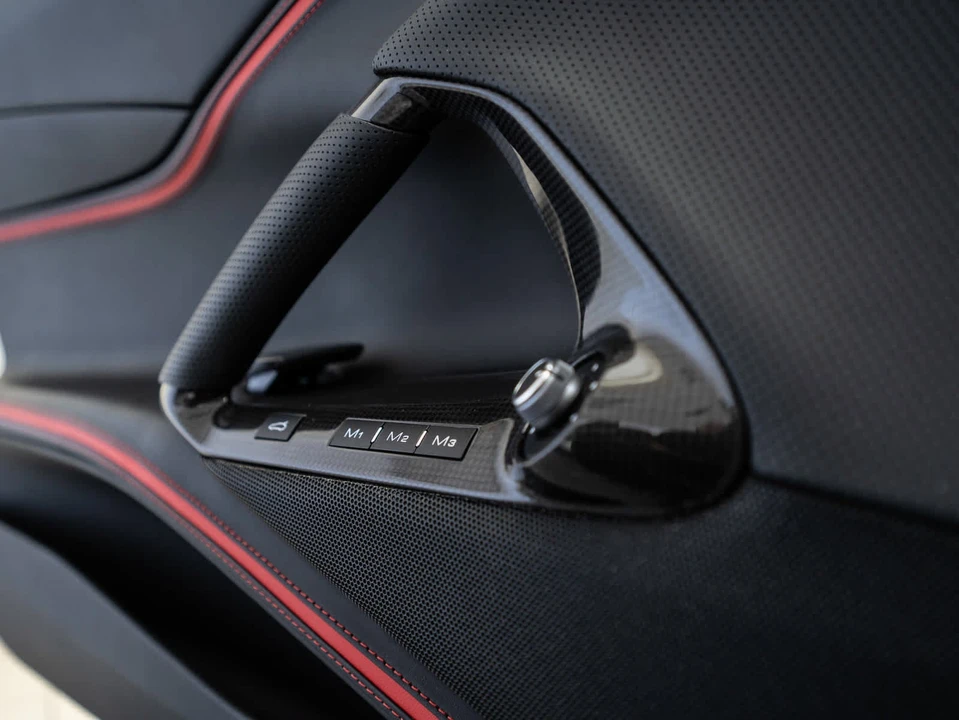 2022 Ferrari 812 GTS - Image 20 of 31