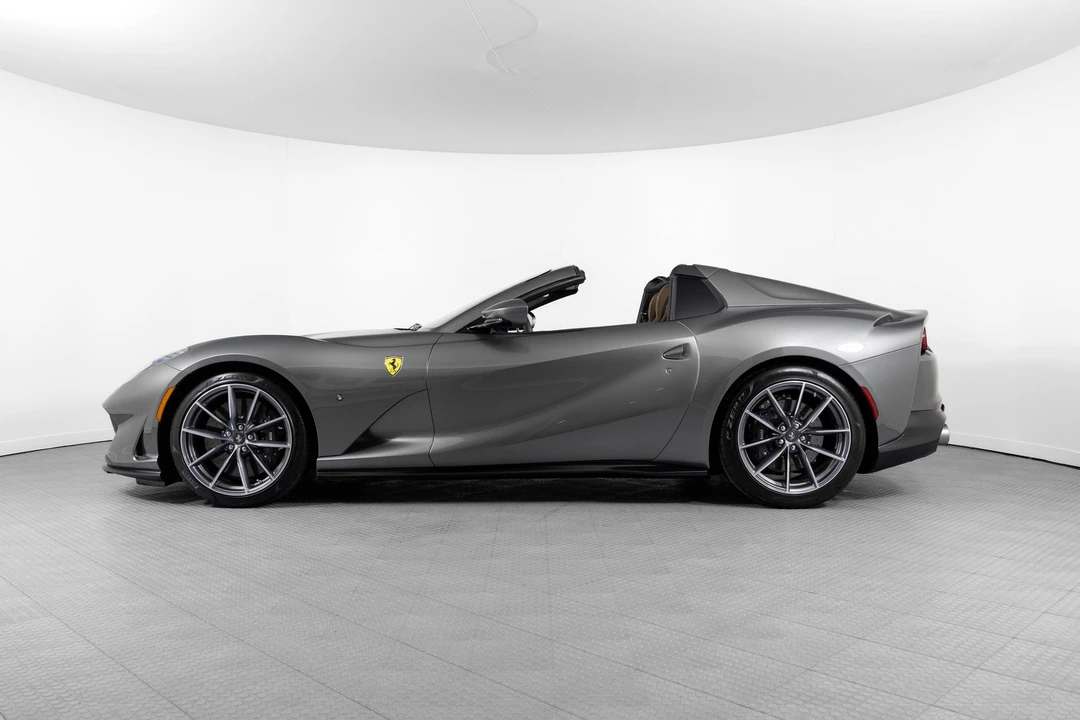 2022 Ferrari 812 GTS - Image 3 of 21