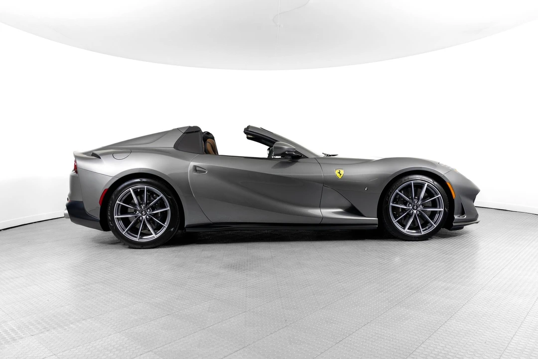 2022 Ferrari 812 GTS - Image 16 of 21