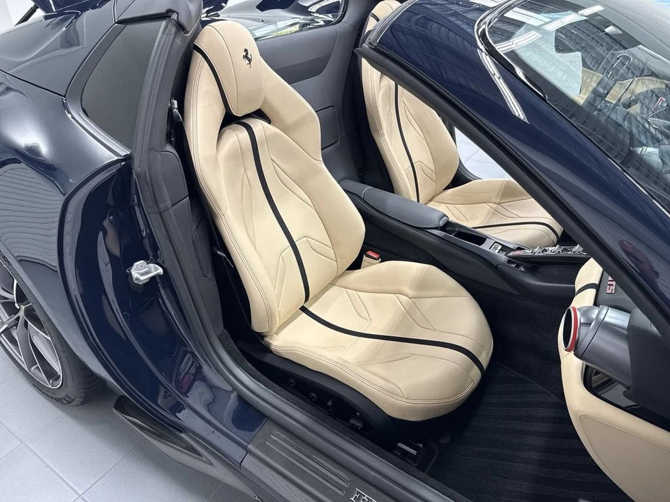 2022 Ferrari 812 GTS - Image 23 of 31