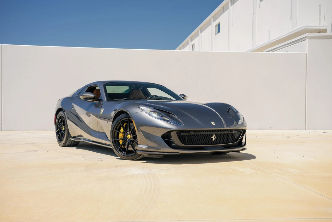 2022 Ferrari 812 GTS - Image 9 of 31