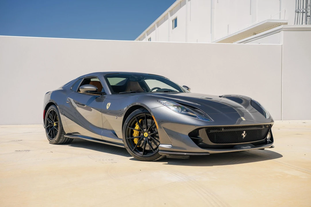 2022 Ferrari 812 GTS - Image 12 of 31