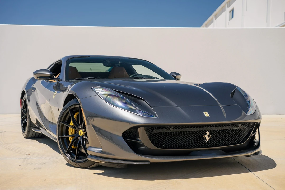 2022 Ferrari 812 GTS - Image 7 of 31