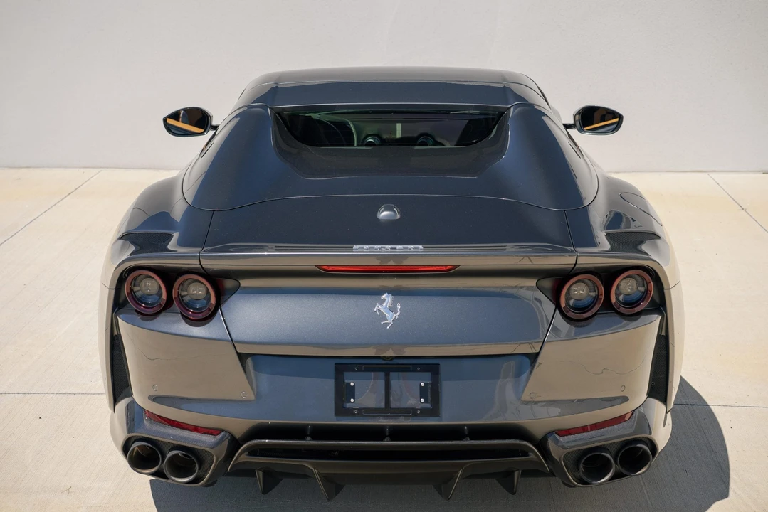 2022 Ferrari 812 GTS - Image 27 of 31
