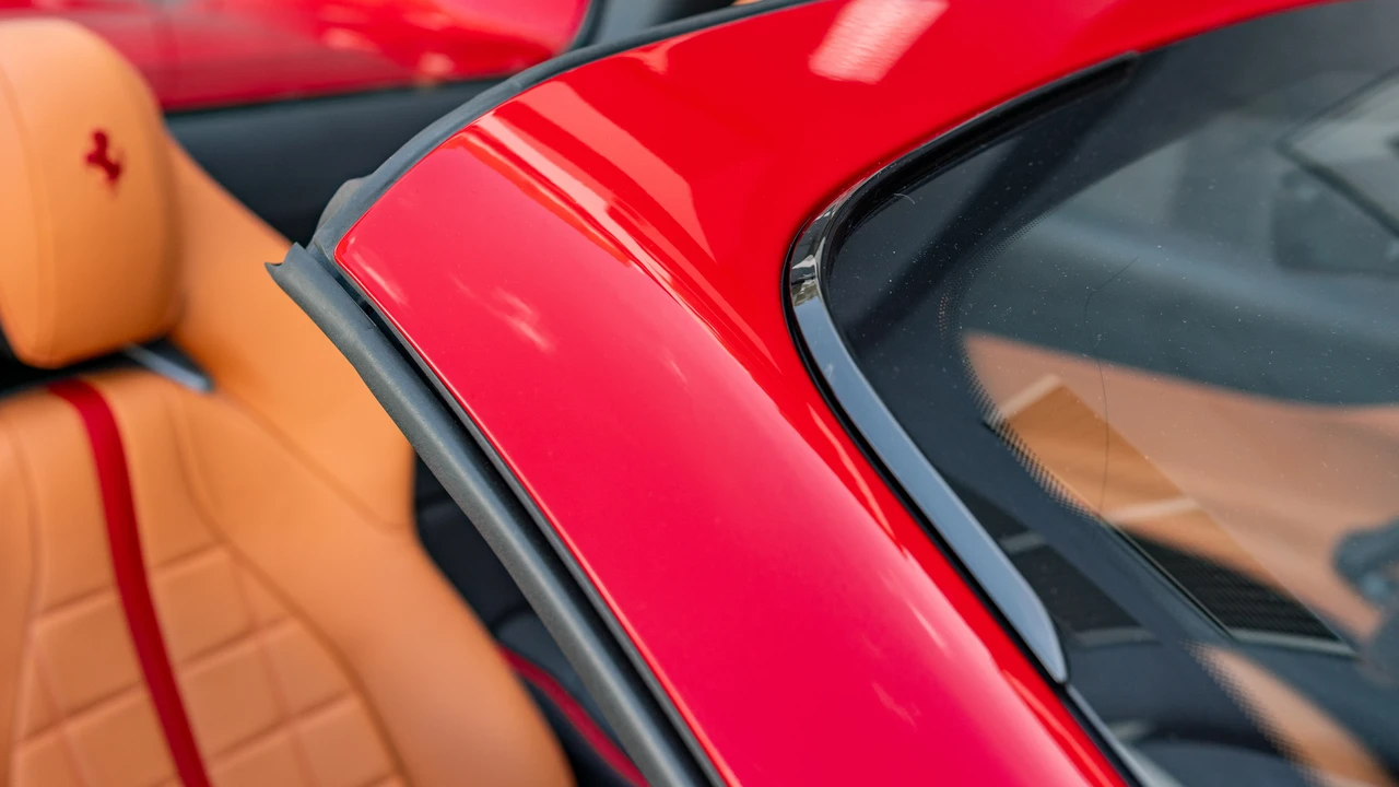 2022 Ferrari 812 GTS - Image 30 of 31
