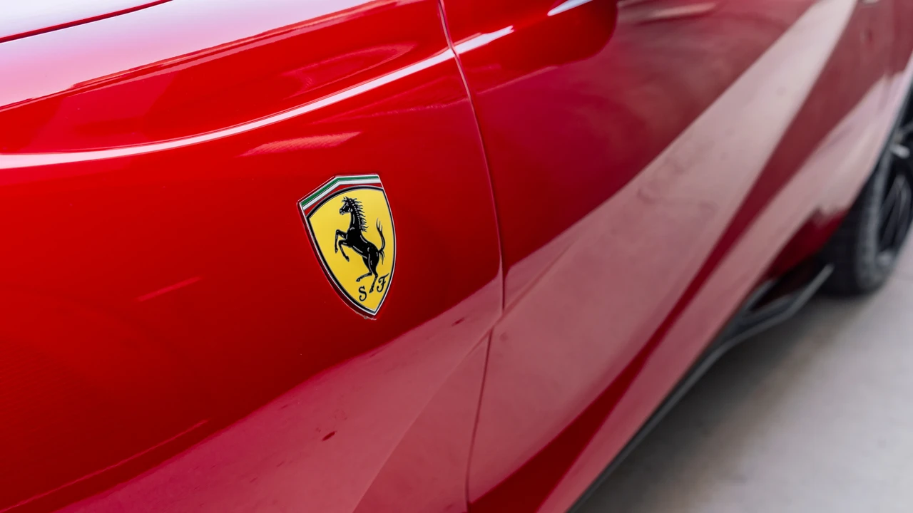 2022 Ferrari 812 GTS - Image 24 of 31