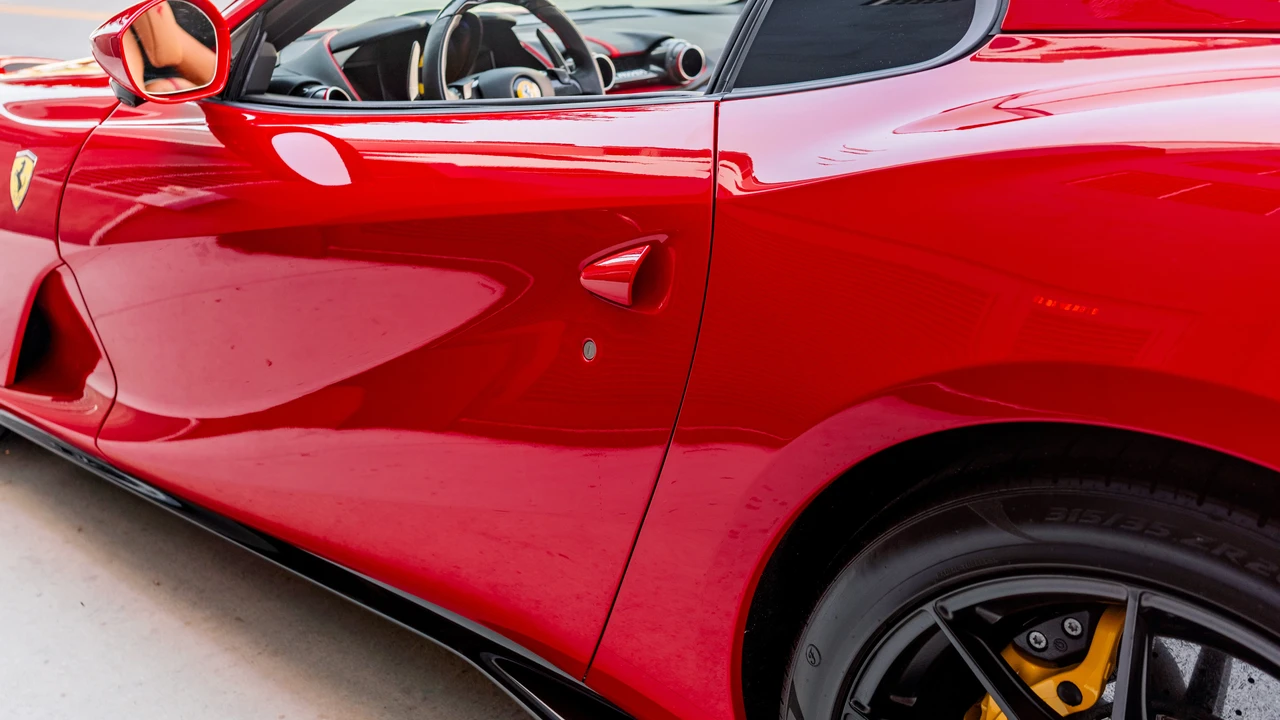 2022 Ferrari 812 GTS - Image 22 of 31