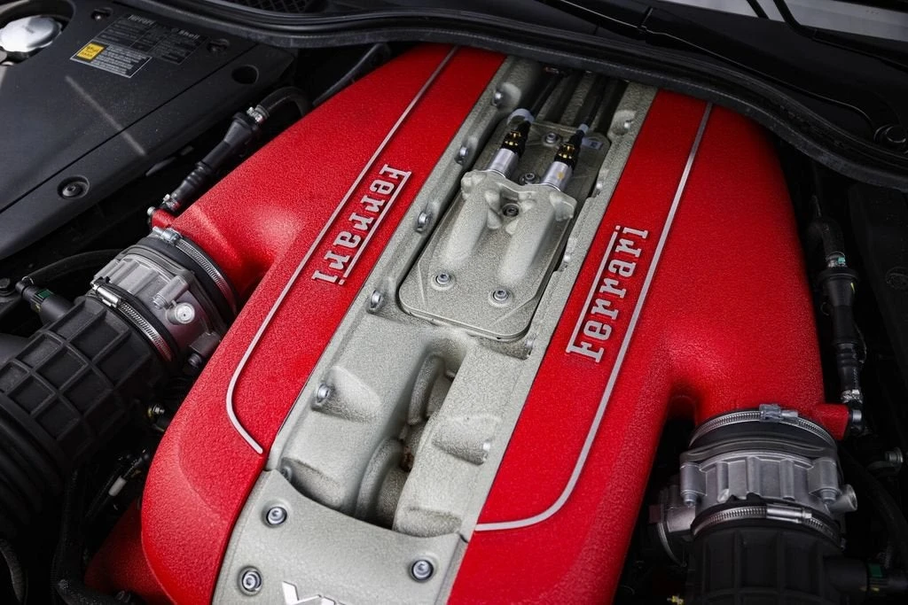 2022 Ferrari 812 GTS - Image 23 of 31