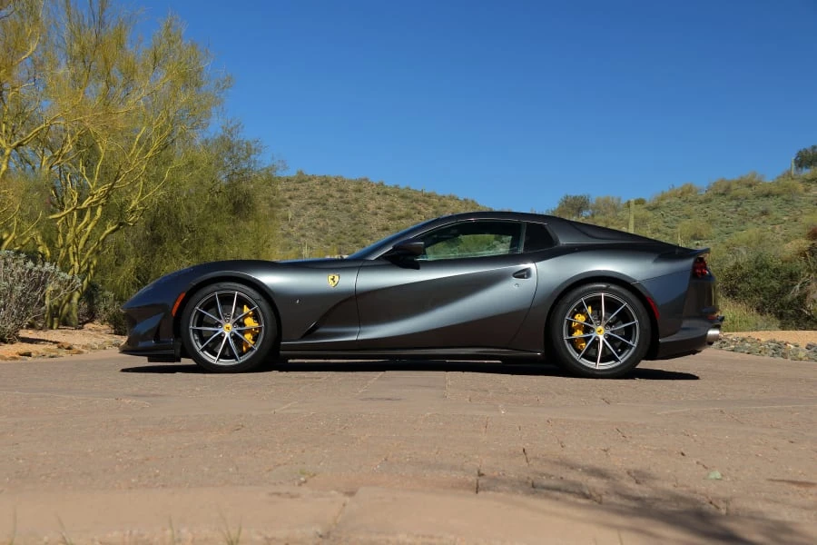 2022 Ferrari 812 GTS - Image 14 of 31