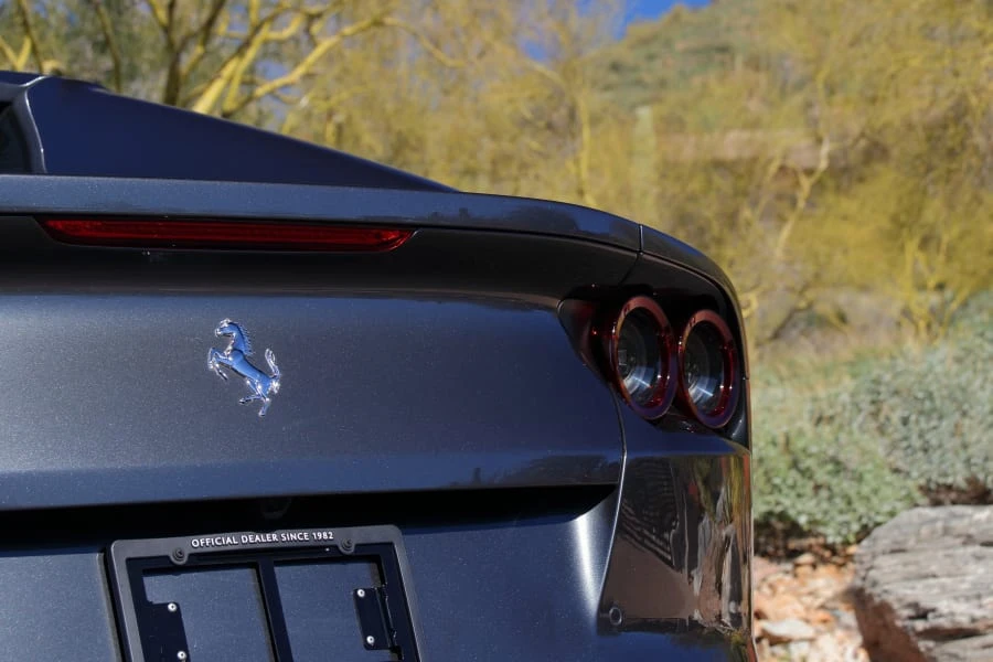 2022 Ferrari 812 GTS - Image 17 of 31