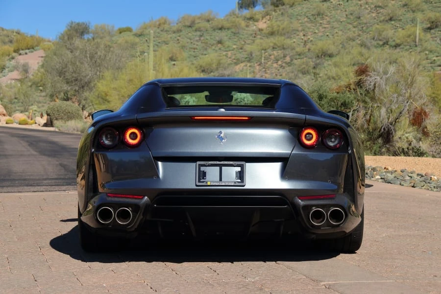 2022 Ferrari 812 GTS - Image 5 of 31