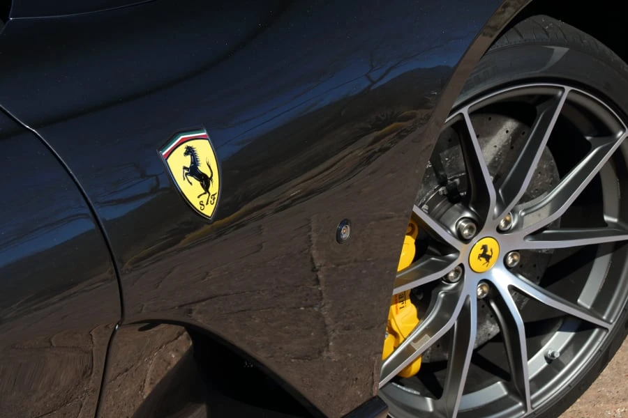 2022 Ferrari 812 GTS - Image 9 of 31