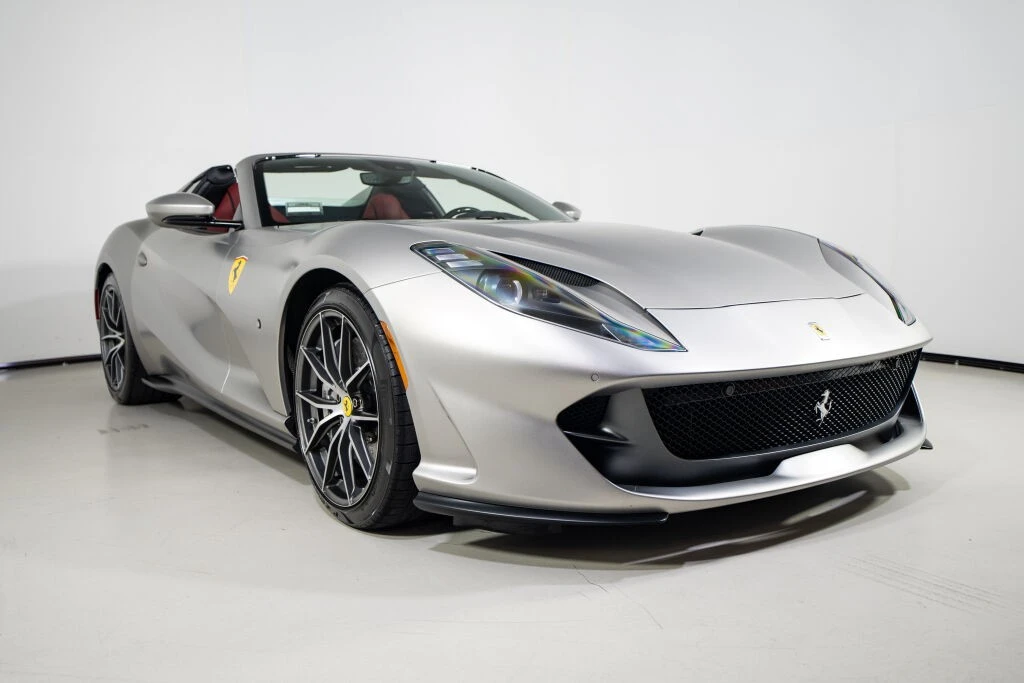 2022 Ferrari 812 GTS - Image 5 of 31