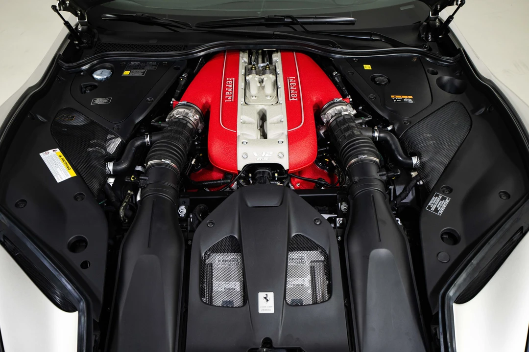 2022 Ferrari 812 GTS - Image 23 of 31