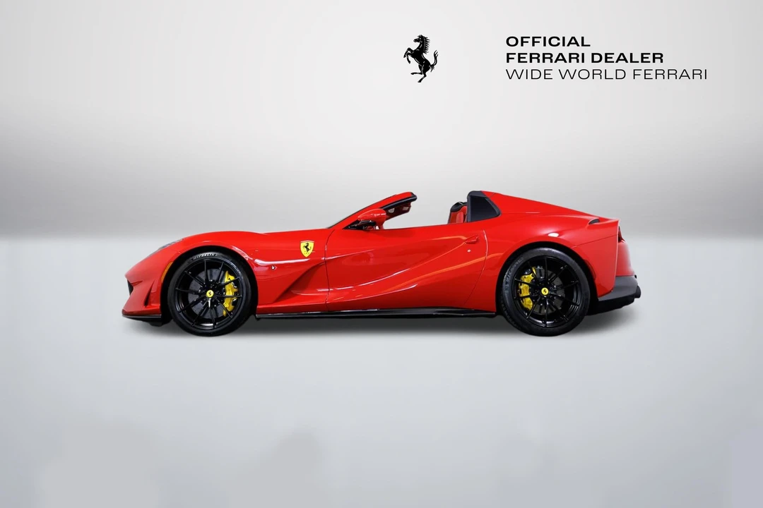 2022 Ferrari 812 GTS - Image 7 of 31