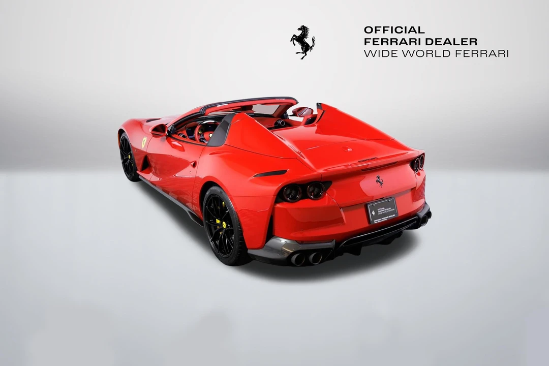 2022 Ferrari 812 GTS - Image 15 of 31