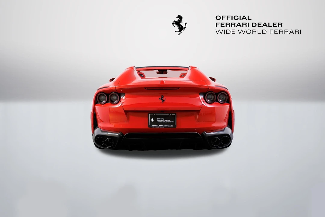 2022 Ferrari 812 GTS - Image 16 of 31
