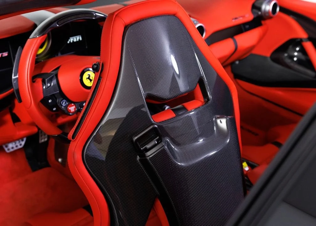 2022 Ferrari 812 GTS - Image 25 of 31