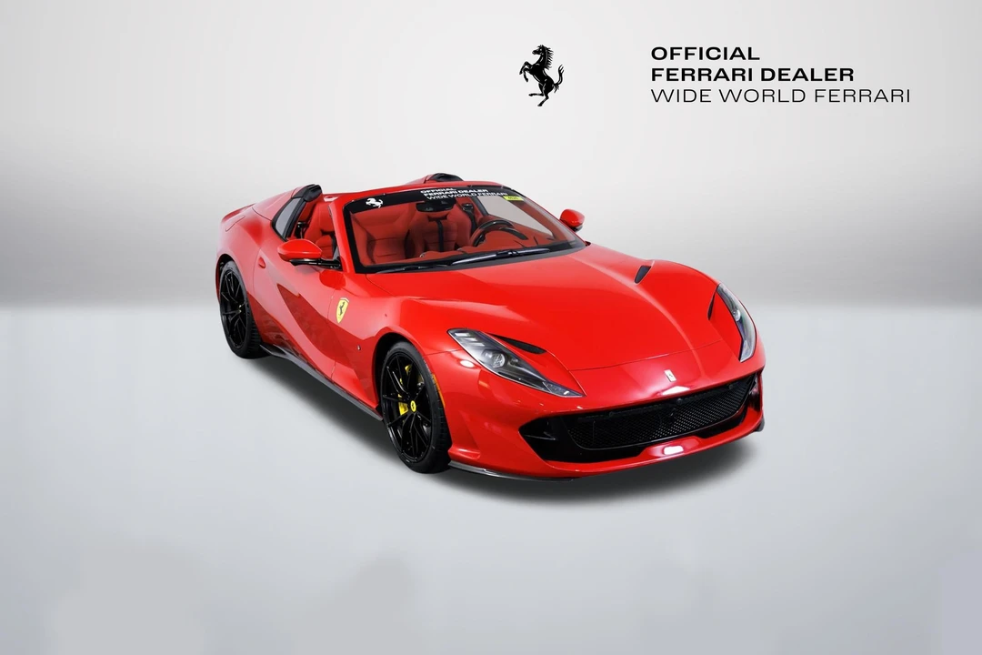 2022 Ferrari 812 GTS - Image 13 of 31
