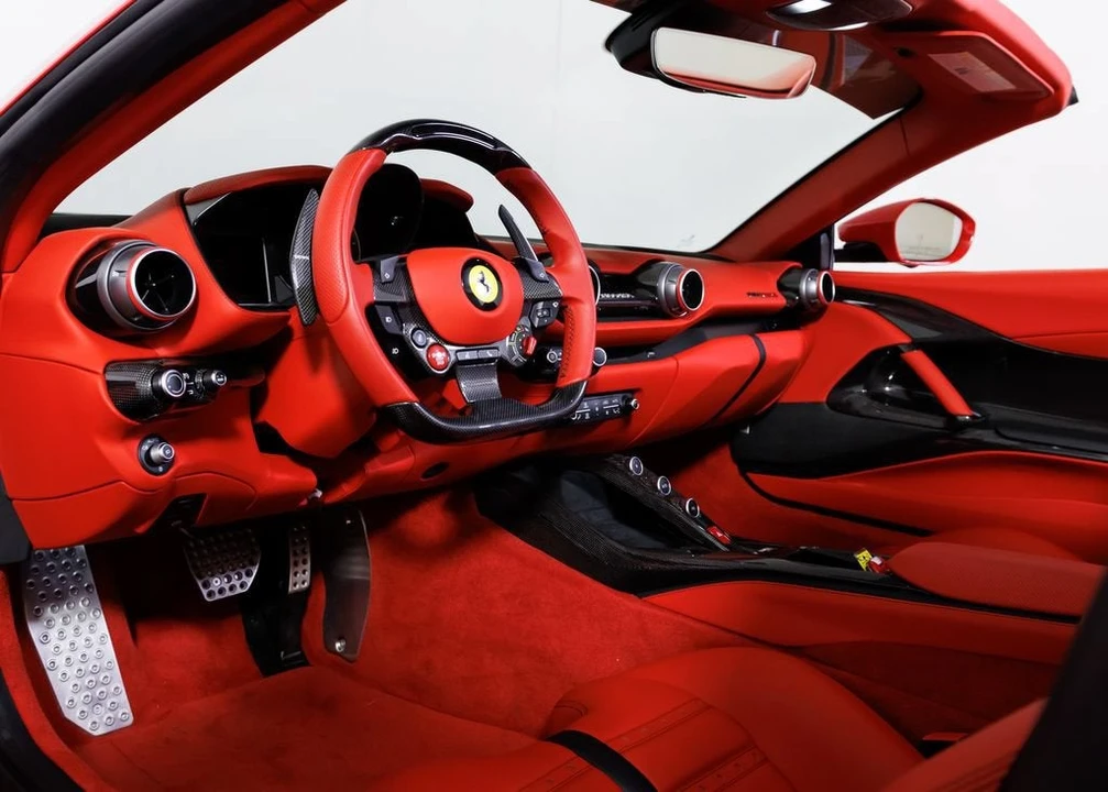 2022 Ferrari 812 GTS - Image 19 of 31