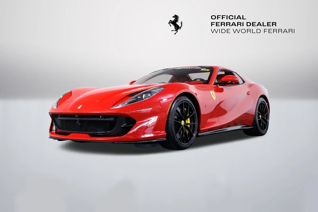 2022 Ferrari 812 GTS - Image 2 of 31