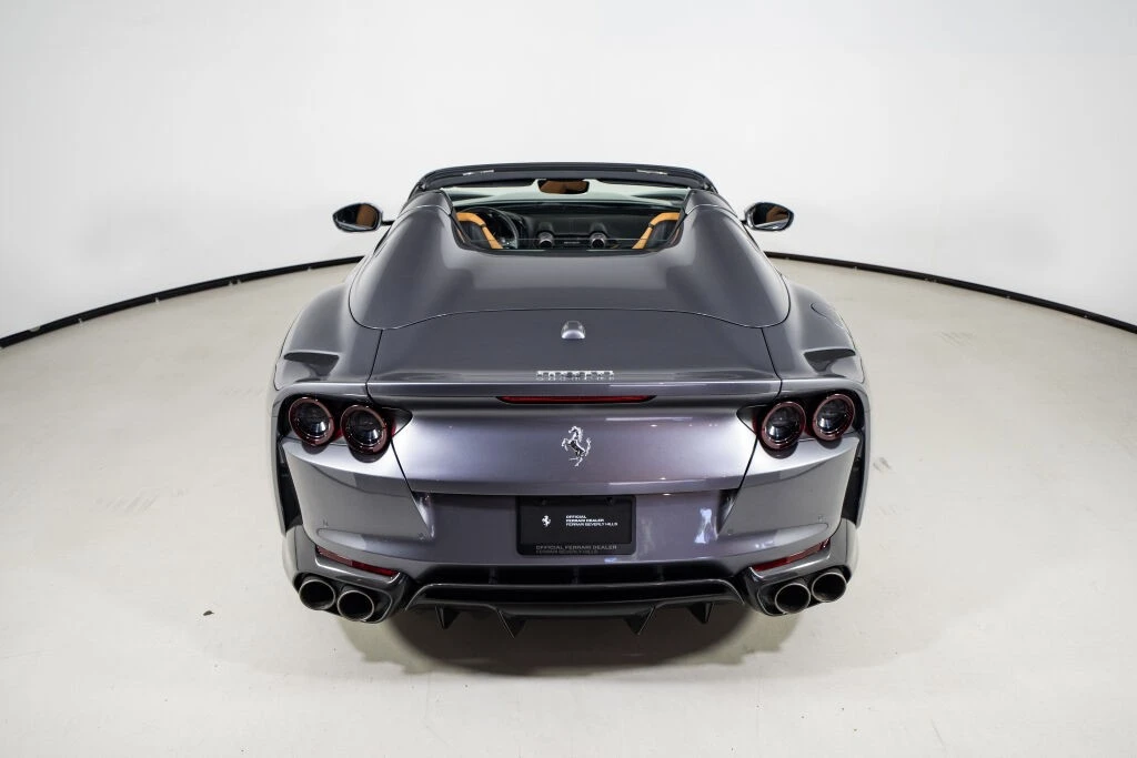 2022 Ferrari 812 GTS - Image 10 of 31