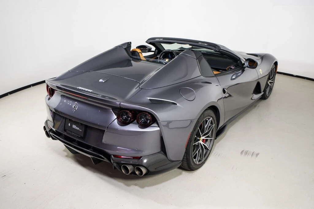 2022 Ferrari 812 GTS - Image 12 of 31