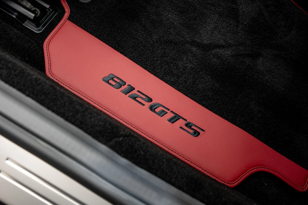 2022 Ferrari 812 GTS - Image 26 of 31