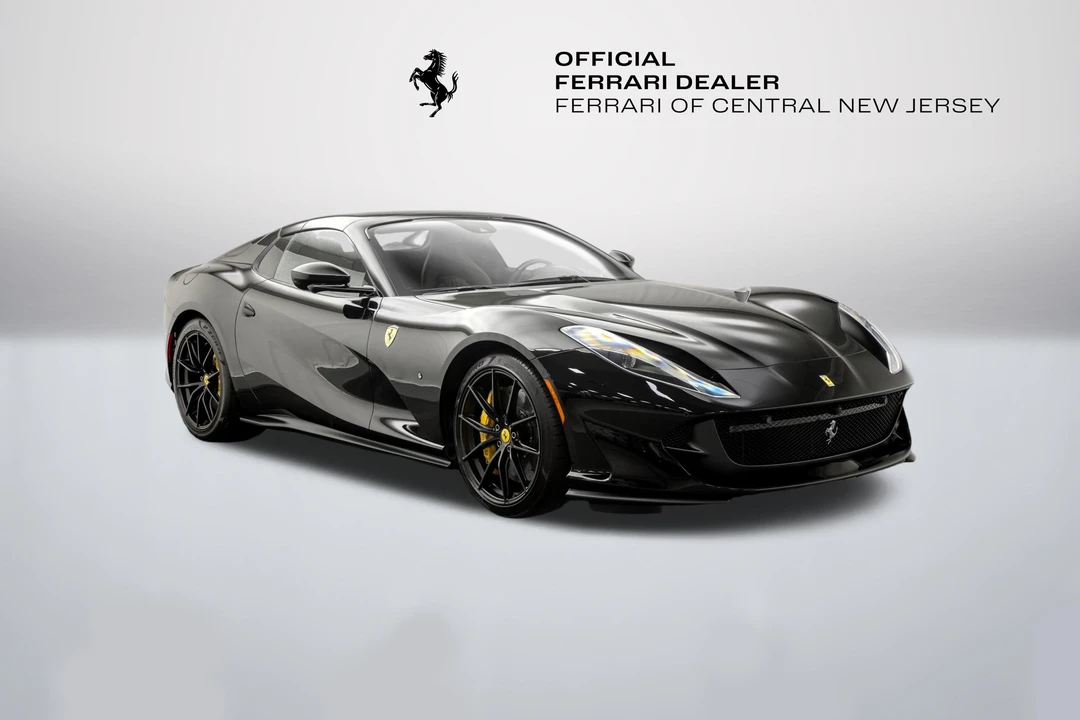 2022 Ferrari 812 GTS - Image 9 of 31