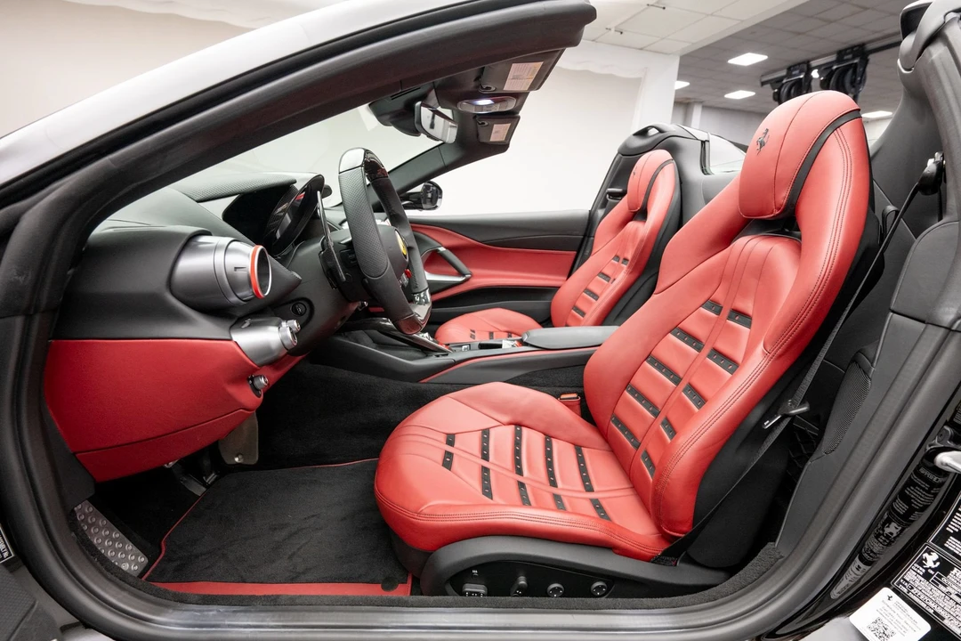 2022 Ferrari 812 GTS - Image 18 of 31