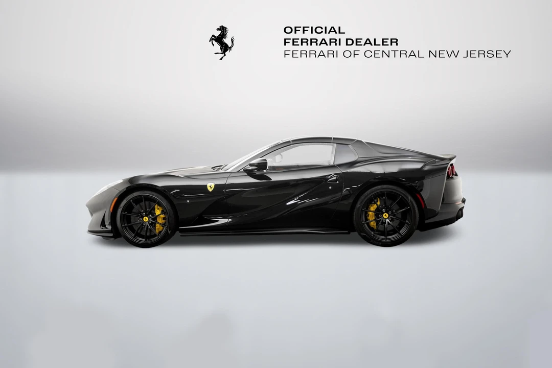 2022 Ferrari 812 GTS - Image 12 of 31