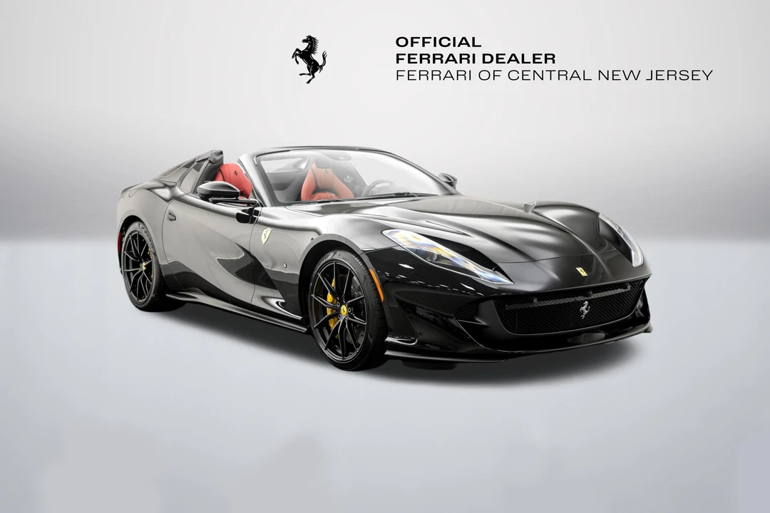 2022 Ferrari 812 GTS - Image 16 of 31
