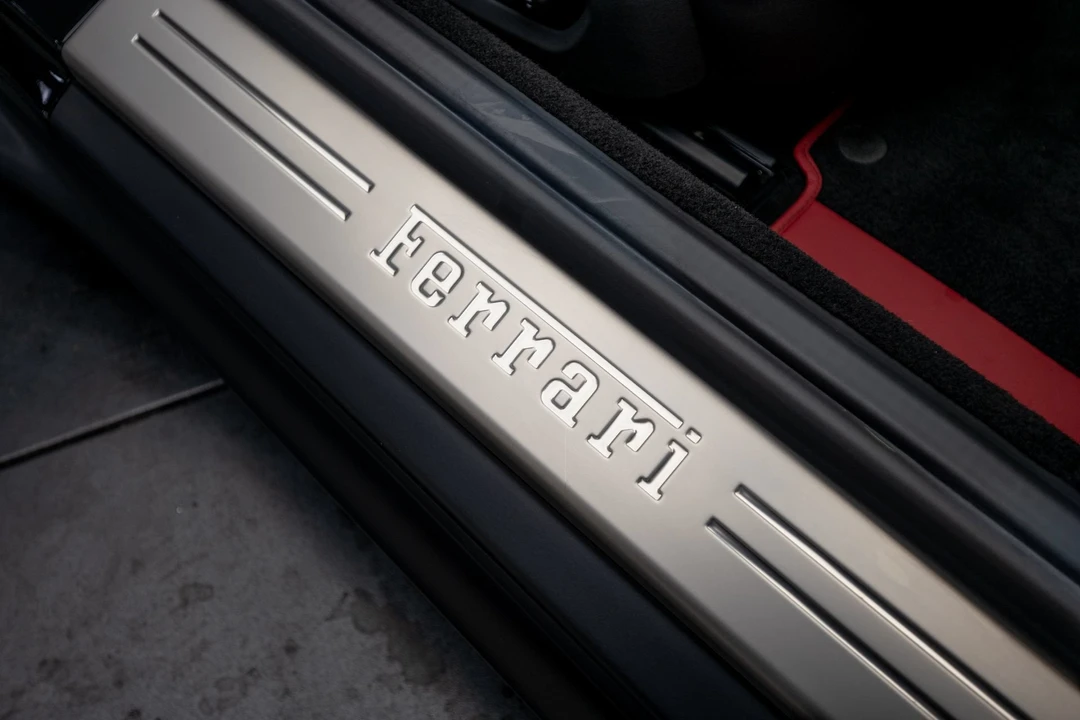2022 Ferrari 812 GTS - Image 27 of 31