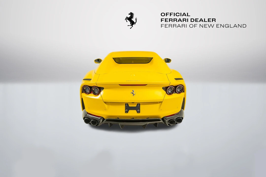 2022 Ferrari 812 GTS - Image 7 of 31