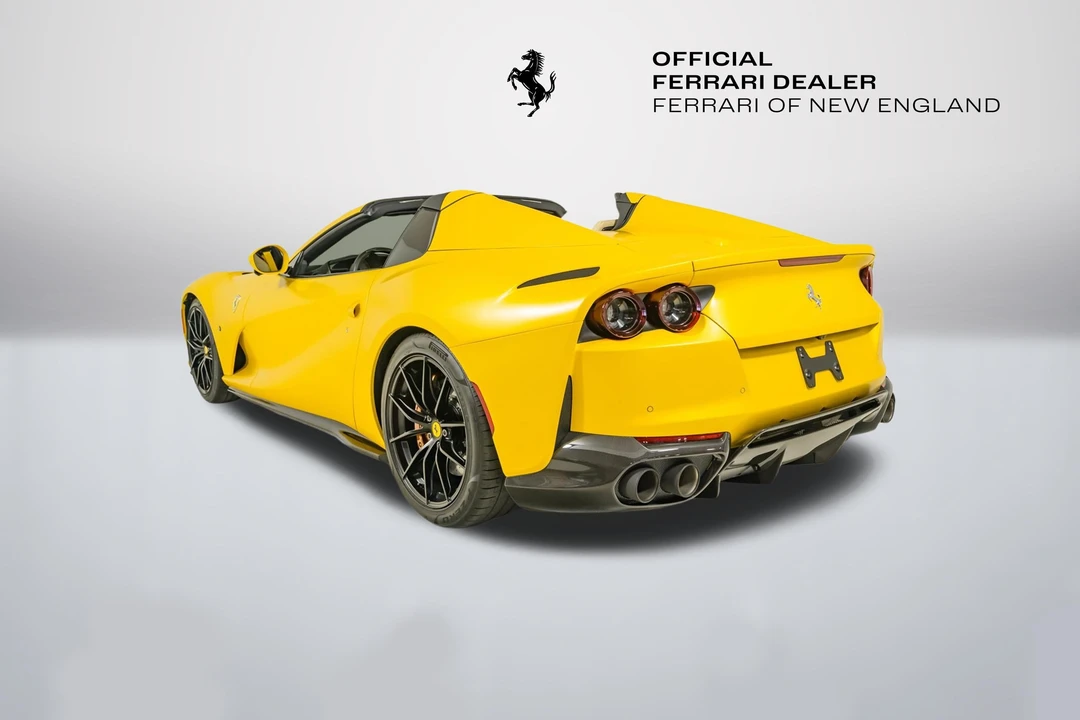 2022 Ferrari 812 GTS - Image 16 of 31