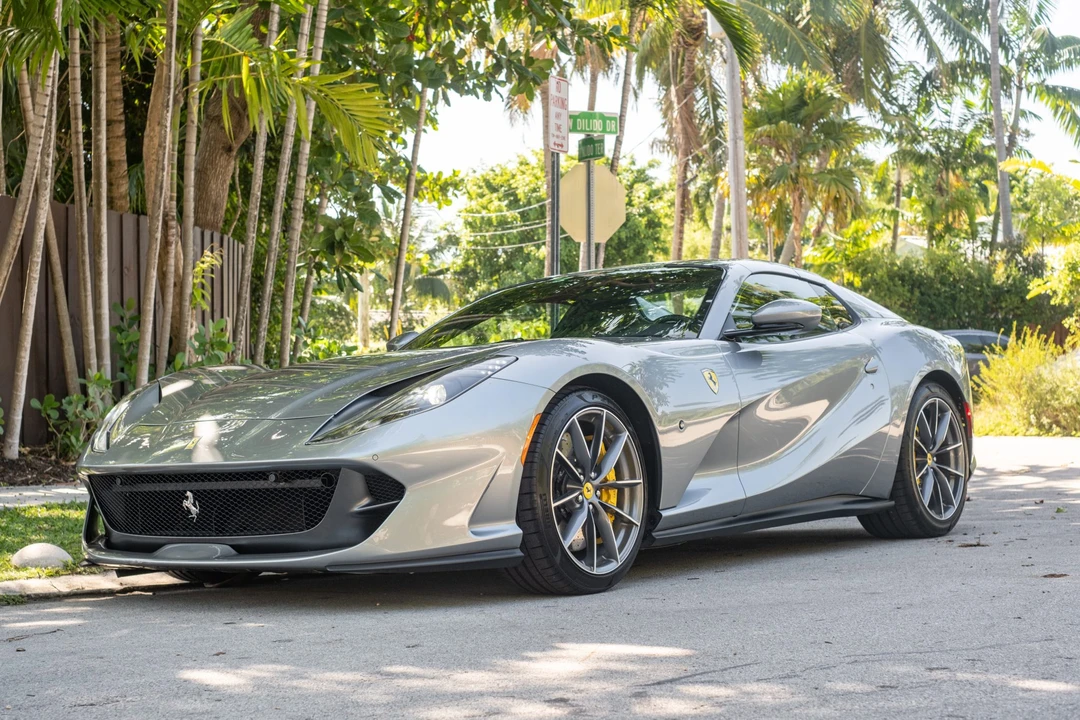 2022 Ferrari 812 GTS - Image 2 of 31