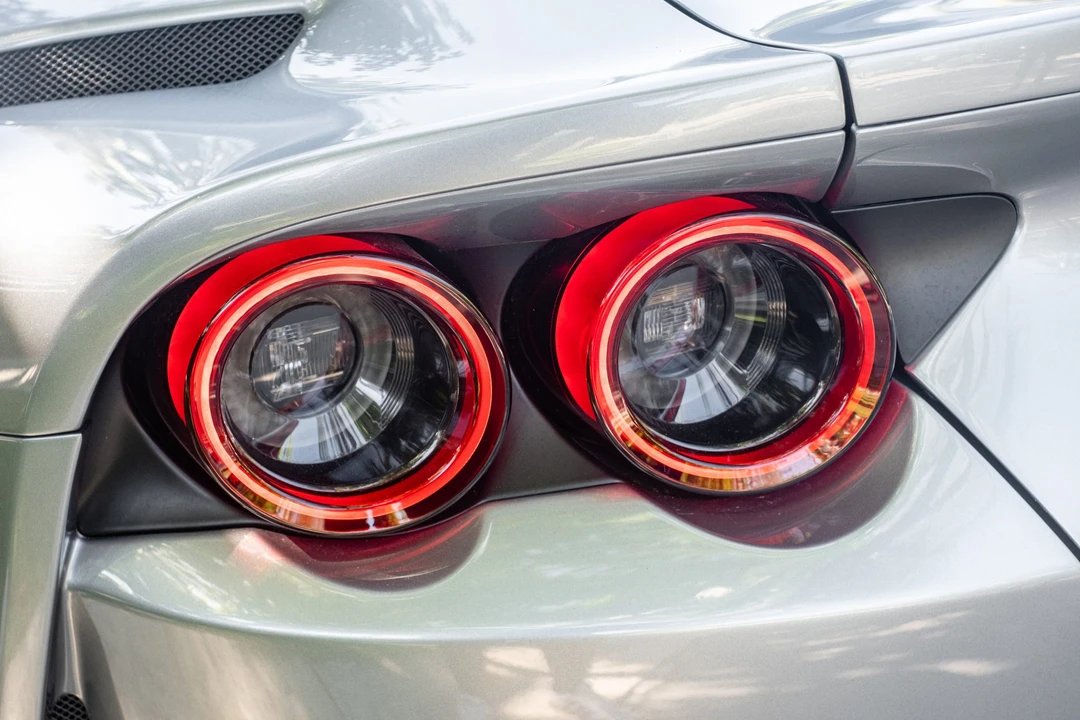 2022 Ferrari 812 GTS - Image 19 of 31