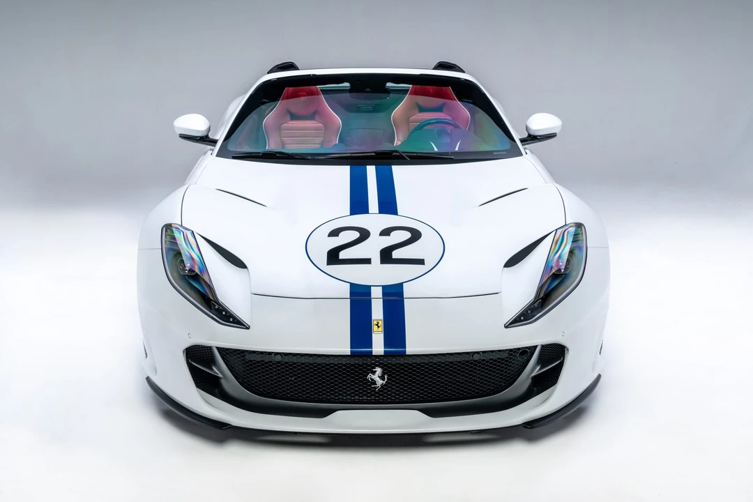 2022 Ferrari 812 GTS - Image 4 of 31