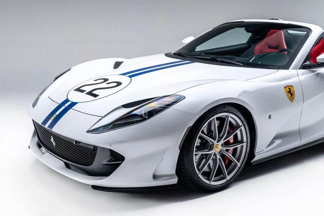 2022 Ferrari 812 GTS - Image 18 of 31