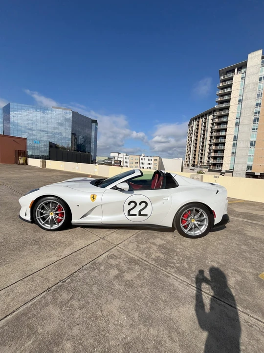 2022 Ferrari 812 GTS - Image 10 of 31