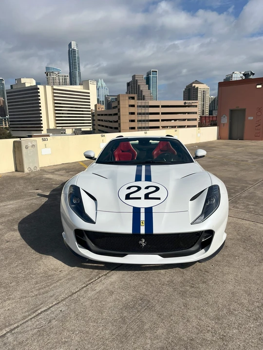 2022 Ferrari 812 GTS - Image 5 of 31