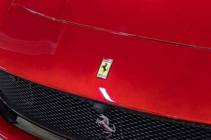 2022 Ferrari 812 GTS - Image 7 of 31