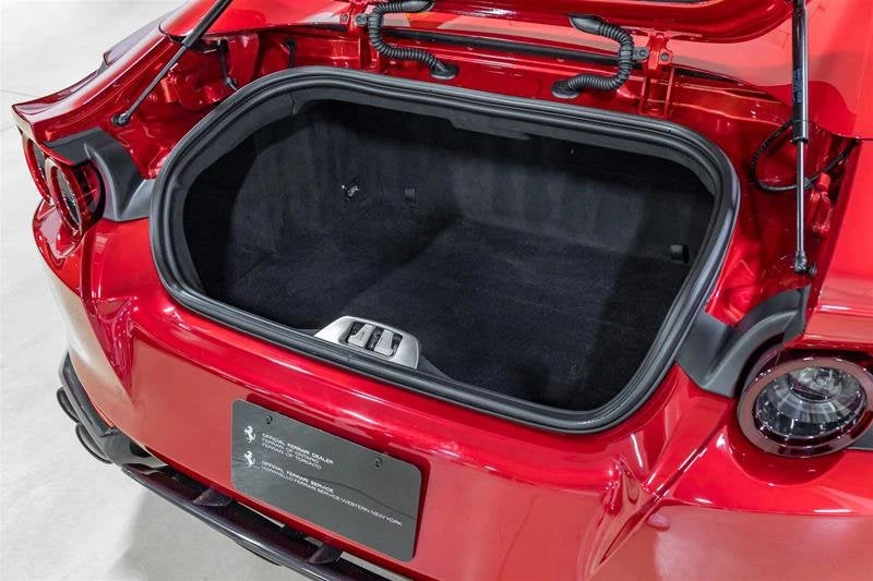 2022 Ferrari 812 GTS - Image 27 of 31