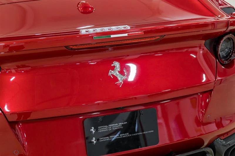 2022 Ferrari 812 GTS - Image 24 of 31